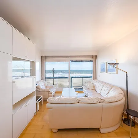 Apartment With Terrace *